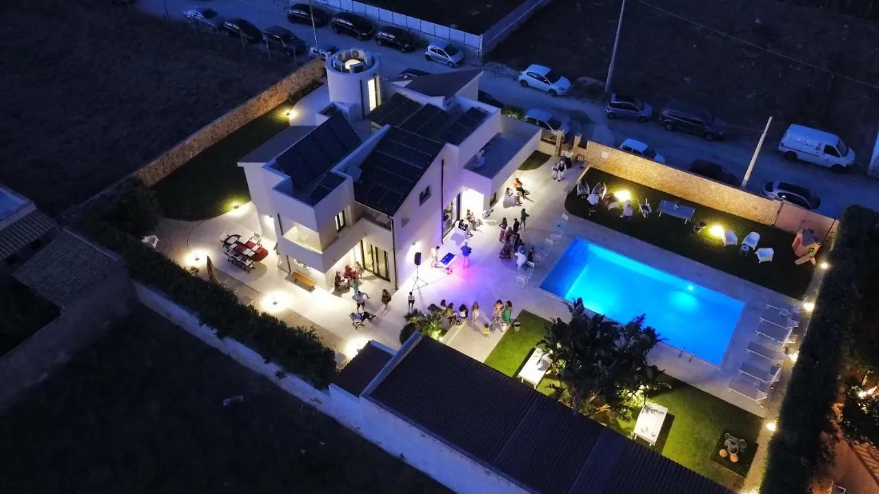 Hotel Tipino à Pizzolungo