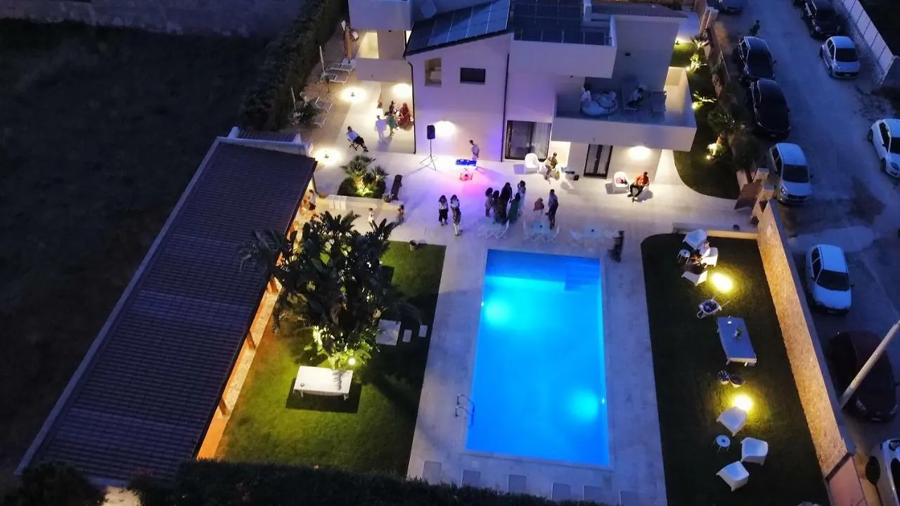 Hotel Tipino à Pizzolungo 0*,  Italie